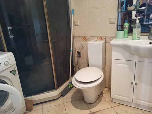 Продам коммерческое помещение 690 м2, Тополевая ул, 42, Совхозное с