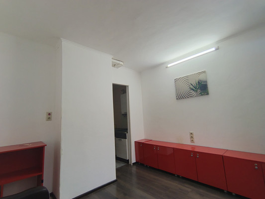 Продам однокомнатную (1-комн.) квартиру, Поречная ул, 3к1, Москва г