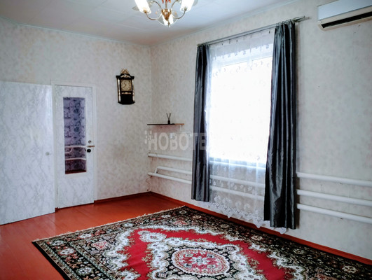 Продам дом, Элеваторная ул, 115А, Каневская ст-ца, 0 км от города