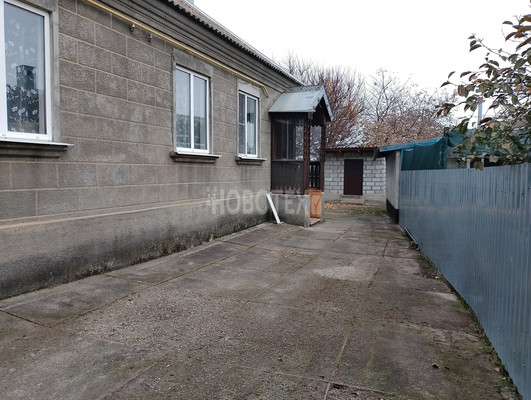 Продам дом, Элеваторная ул, 115А, Каневская ст-ца, 0 км от города