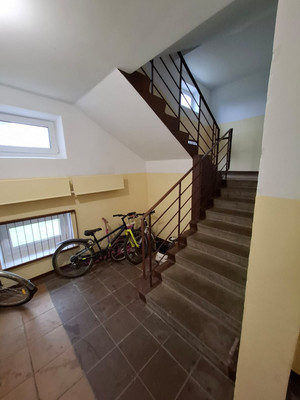 Продам трехкомнатную (3-комн.) квартиру, 8, Вороново с