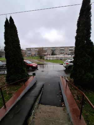 Продам трехкомнатную (3-комн.) квартиру, 8, Вороново с