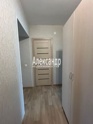 Продам двухкомнатную (2-комн.) квартиру, Маяковского ул, 20, Приозерск г