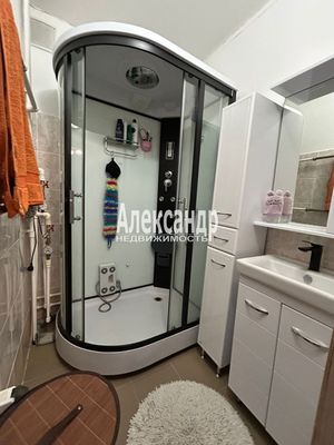 Продам двухкомнатную (2-комн.) квартиру, Маяковского ул, 20, Приозерск г