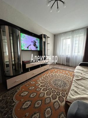 Продам двухкомнатную (2-комн.) квартиру, Маяковского ул, 20, Приозерск г