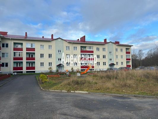 Продам двухкомнатную (2-комн.) квартиру, Маяковского ул, 20, Приозерск г