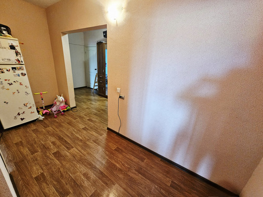 Продам трехкомнатную (3-комн.) квартиру, Петренко ул, 8, Ростов-на-Дону г