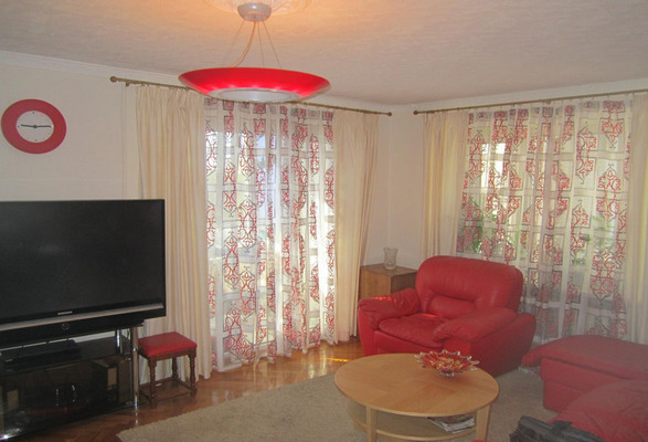 Продам трехкомнатную (3-комн.) квартиру, Малиновского ул, 72, Ростов-на-Дону г