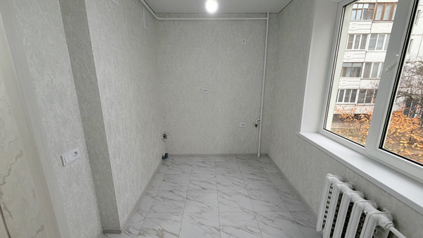 Продам однокомнатную (1-комн.) квартиру, Мира пр-кт, 33, Волгодонск г