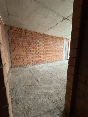 Продам трехкомнатную (3-комн.) квартиру, Тлостанова ул, 32, Нальчик г