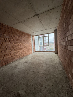 Продам трехкомнатную (3-комн.) квартиру, Тлостанова ул, 32, Нальчик г