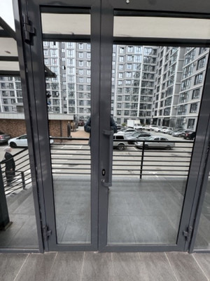 Продам трехкомнатную (3-комн.) квартиру, Тлостанова ул, 32, Нальчик г