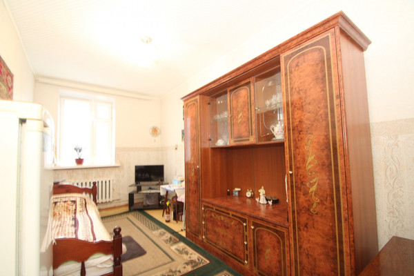 Продам двухкомнатную (2-комн.) квартиру, Дубравная 11-я ул, 1, Нижний Новгород г