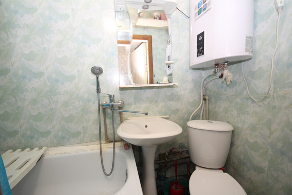 Продам двухкомнатную (2-комн.) квартиру, Дубравная 11-я ул, 1, Нижний Новгород г