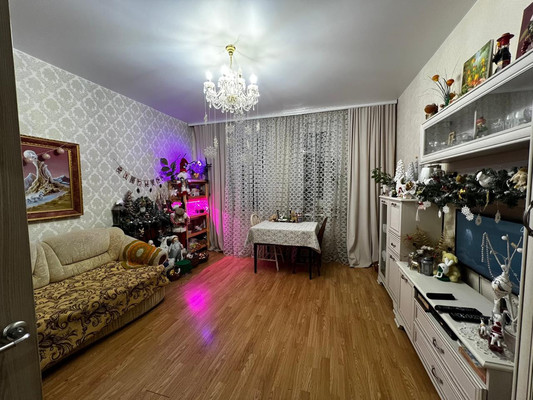 Продам многокомнатную квартиру, Генерала Смирнова (Кузнечики мкр.) ул, 10, Подольск г