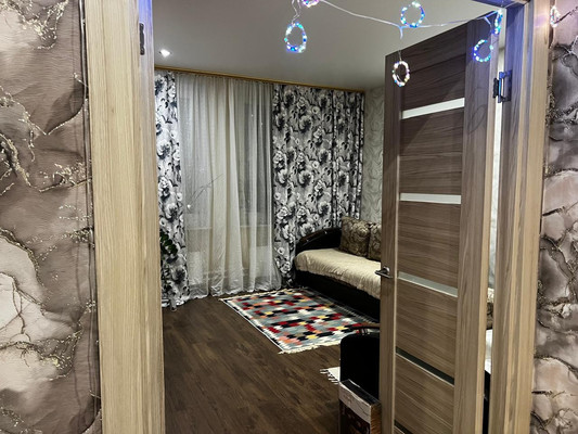 Продам многокомнатную квартиру, Генерала Смирнова (Кузнечики мкр.) ул, 10, Подольск г