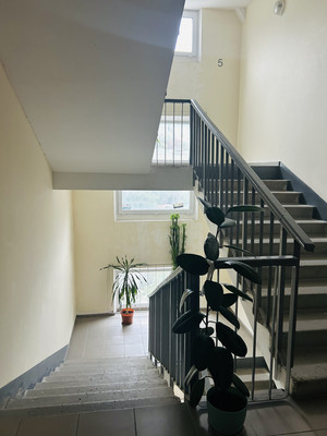 Продам двухкомнатную (2-комн.) квартиру, Грибоедова ул, 21к2, Ялта г