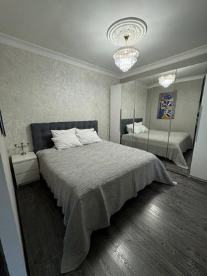 Продам двухкомнатную (2-комн.) квартиру, Нагорная ул, 5, Москва г