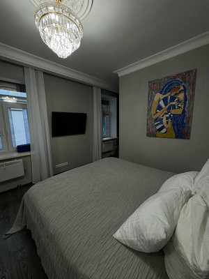 Продам двухкомнатную (2-комн.) квартиру, Нагорная ул, 5, Москва г