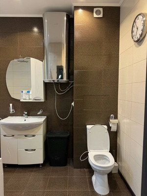 Продам двухкомнатную (2-комн.) квартиру, Нагорная ул, 5, Москва г