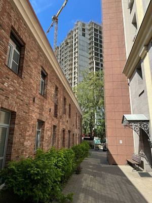 Продам двухкомнатную (2-комн.) квартиру, Нагорная ул, 5, Москва г