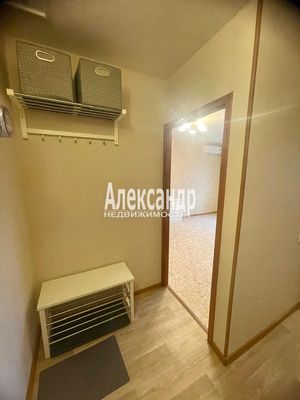 Сдам однокомнатную (1-комн.) квартиру, Маршала Захарова ул, 62к1, Санкт-Петербург г