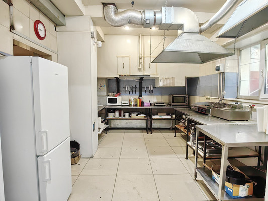 Продам ресторан 401,3 м2, Весенняя ул, 59, Вязищи д