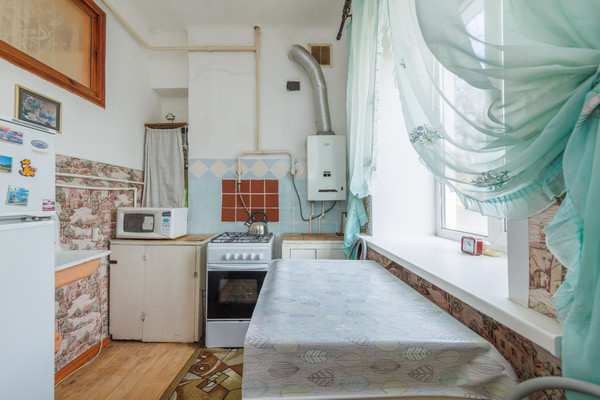 Продам двухкомнатную (2-комн.) квартиру, Тельмана ул, 70а, Брянск г