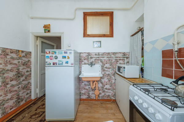 Продам двухкомнатную (2-комн.) квартиру, Тельмана ул, 70а, Брянск г