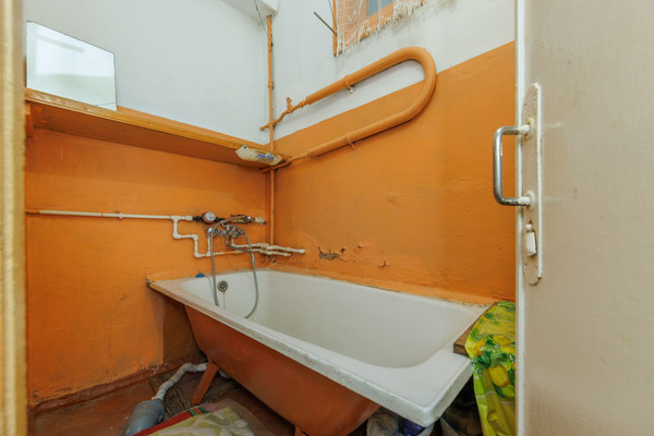 Продам двухкомнатную (2-комн.) квартиру, Тельмана ул, 70а, Брянск г