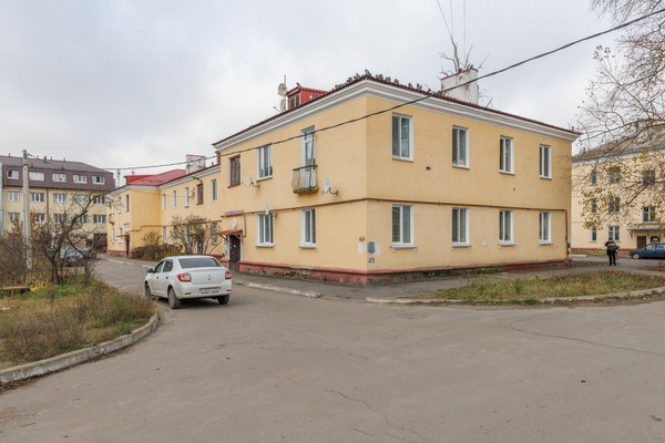 Продам двухкомнатную (2-комн.) квартиру, Тельмана ул, 70а, Брянск г