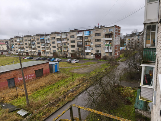 Продам трехкомнатную (3-комн.) квартиру, Железнодорожная ул, 69, Мга гп