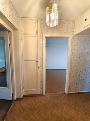 Продам трехкомнатную (3-комн.) квартиру, Железнодорожная ул, 69, Мга гп