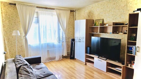 Продам однокомнатную (1-комн.) квартиру, Карамышевская наб, 16к1, Москва г