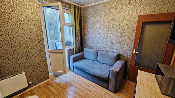 Продам однокомнатную (1-комн.) квартиру, Карамышевская наб, 16к1, Москва г