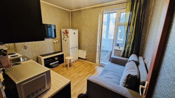 Продам однокомнатную (1-комн.) квартиру, Карамышевская наб, 16к1, Москва г