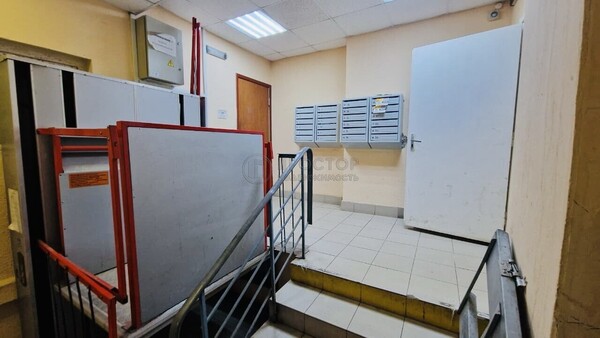 Продам однокомнатную (1-комн.) квартиру, Карамышевская наб, 16к1, Москва г