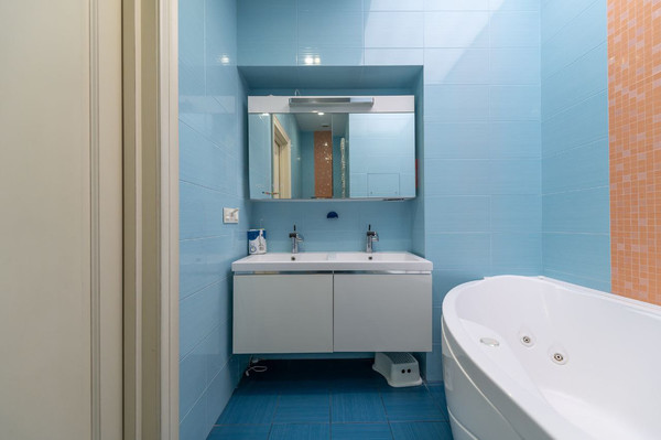 Продам многокомнатную квартиру, Дмитрия Ульянова ул, 31, Москва г