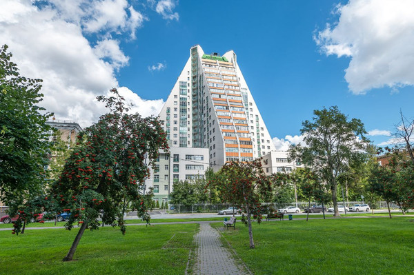 Продам многокомнатную квартиру, Дмитрия Ульянова ул, 31, Москва г