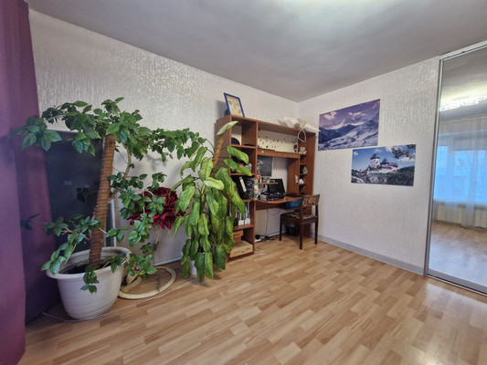 Продам коттедж, 2425 км, 19, Ишим г, 0 км от города