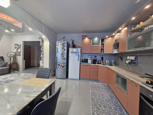 Продам коттедж, 2425 км, 19, Ишим г, 0 км от города