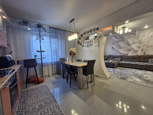 Продам коттедж, 2425 км, 19, Ишим г, 0 км от города