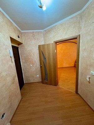 Продам однокомнатную (1-комн.) квартиру, Батальная ул, 94, Калининград г