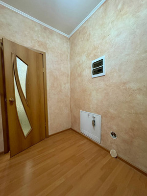 Продам однокомнатную (1-комн.) квартиру, Батальная ул, 94, Калининград г