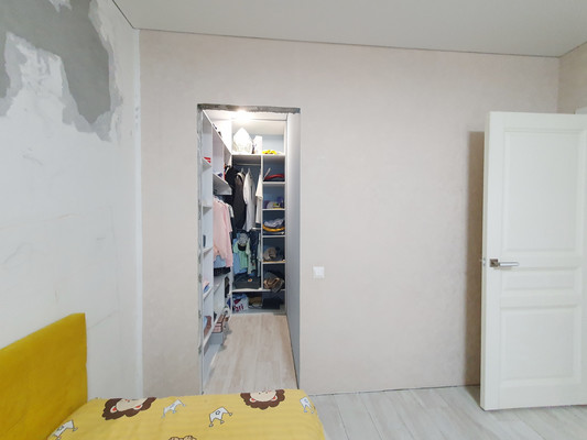 Продам однокомнатную (1-комн.) квартиру, М.И. Неделина ул, 3ка, Липецк г