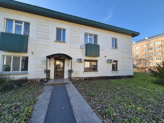 Сдам салон красоты 77,2 м2, Курильская ул, 10, Южно-Сахалинск г