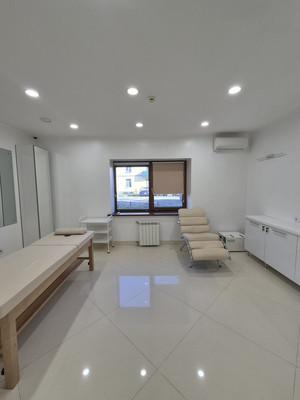 Сдам салон красоты 77,2 м2, Курильская ул, 10, Южно-Сахалинск г