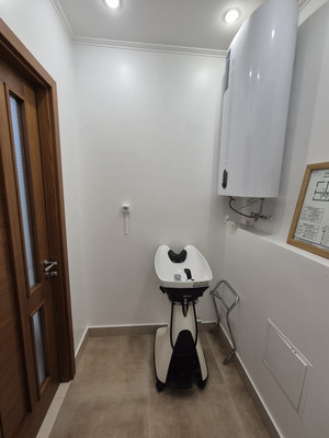 Сдам салон красоты 77,2 м2, Курильская ул, 10, Южно-Сахалинск г