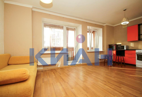 Продам однокомнатную (1-комн.) квартиру, Куйбышева ул, 97, Красноярск г