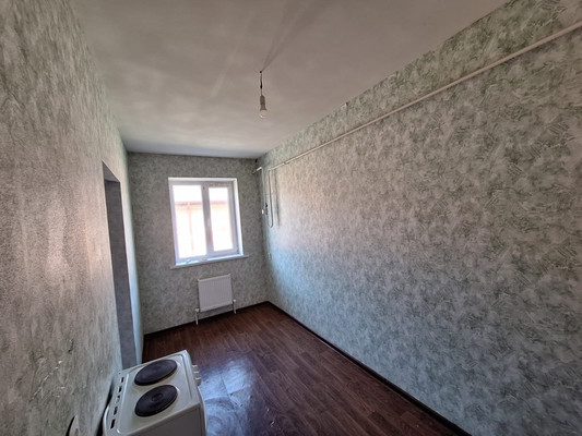 Продам однокомнатную (1-комн.) квартиру, Юбилейная ул, 15, Малиновка п